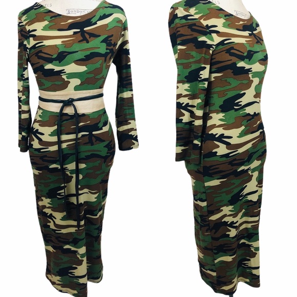 Army Green Fitted Knee Dress - Picture 2 of 7